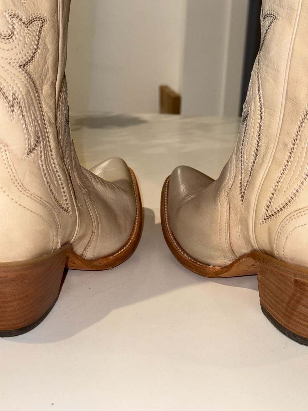 Ariat Western Cowgirl Boots Women's Size 7B Style 10044412 White Leather - Picture 14 of 15